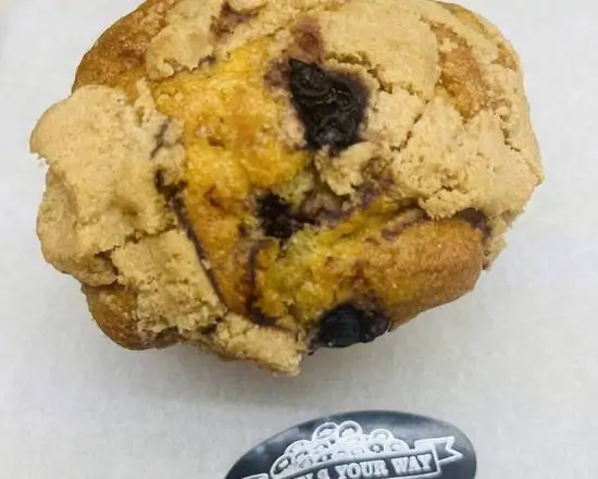 Blueberry Crumb Muffin